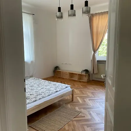 Pirc On Dunajska Street