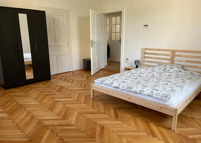 Pirc On Dunajska Street Ljubljana